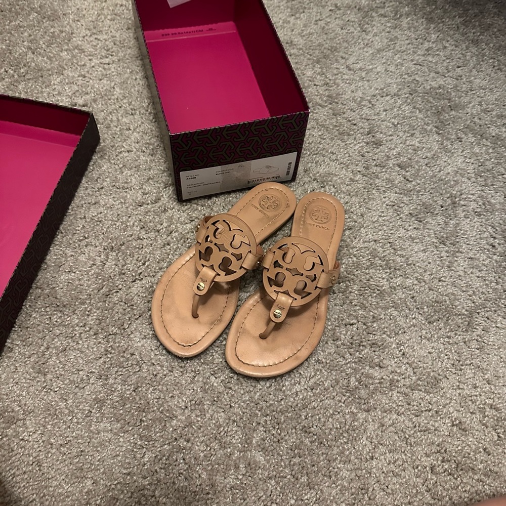 tory burch sandals